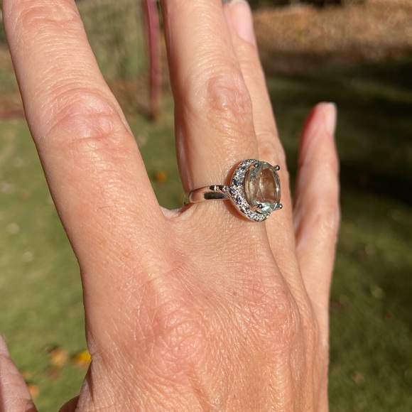 Sterling Silver Green Amethyst & White Sapphire Solitaire engagement ring size 7 - Picture 4 of 8